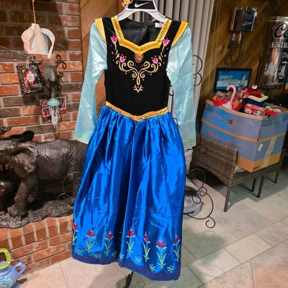 Disney Frozen Princess Anna Costume - Girls - Size M (8-10)